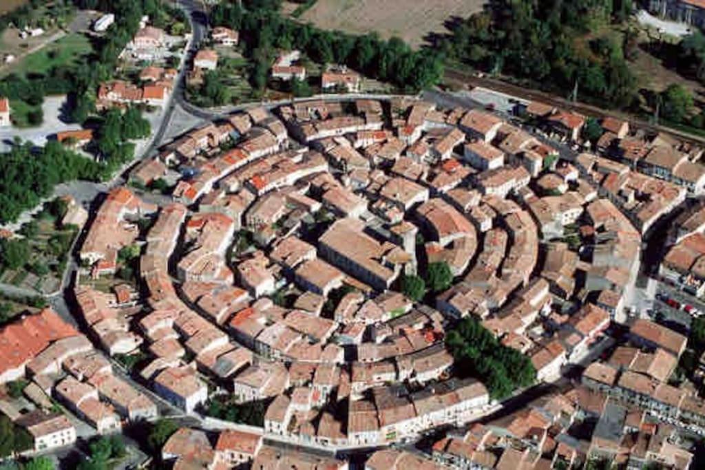 Maison Atypique Dans Circulade Bram ภายนอก รูปภาพ